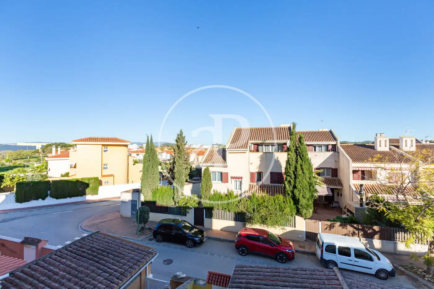 Vista exterior de Casa adosada en venta en Riba-roja de Túria con Aire acondicionado, Calefacción y Jardín privado