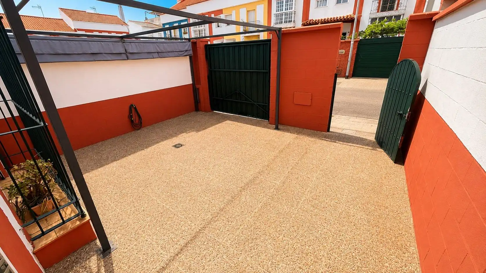 Terraza de Casa adosada en venta en Chiclana de la Frontera con Jardín privado, Terraza y Trastero