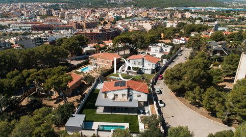 Foto 3 de Casa o chalet en venta en Carrer Dels Jonquills, Centre, El Vendrell