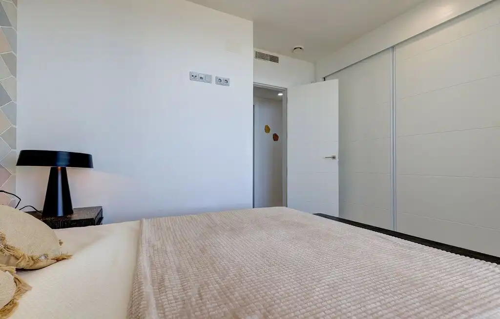 Bedroom of Duplexes for sale in Benalmádena  with Air Conditioner, Heating and Terrace