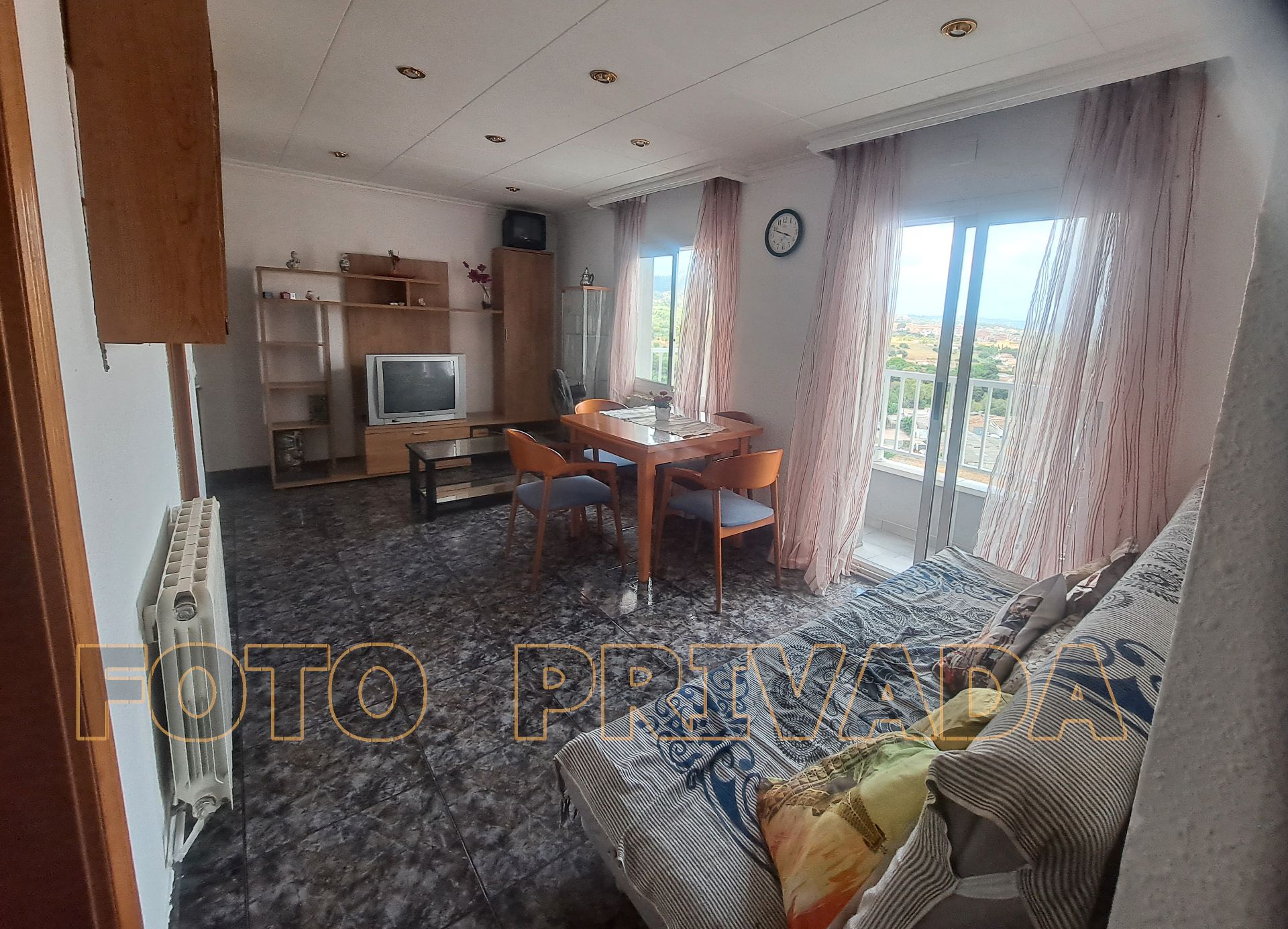 Living room of Flat for sale in Sant Boi de Llobregat  with Air Conditioner, Heating and Furnished