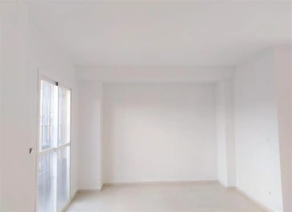 Piso en venta en C/ Batea, Cantillana