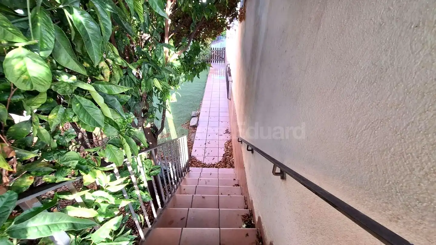 Maison mitoyenne avec jardin à vendre à Nucli Urbà, imagen 35