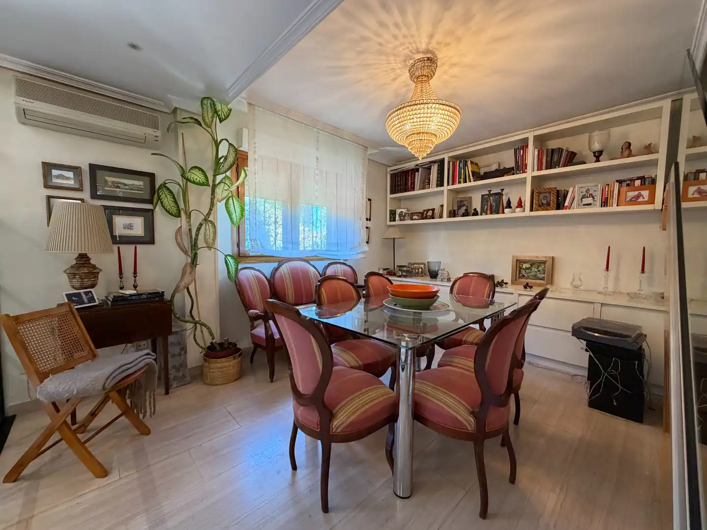 Comedor de Casa adosada en venta en Guadalajara con Calefacción