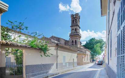 Vista exterior de Casa adosada en venda en Marratxí amb Calefacció, Jardí privat i Terrassa