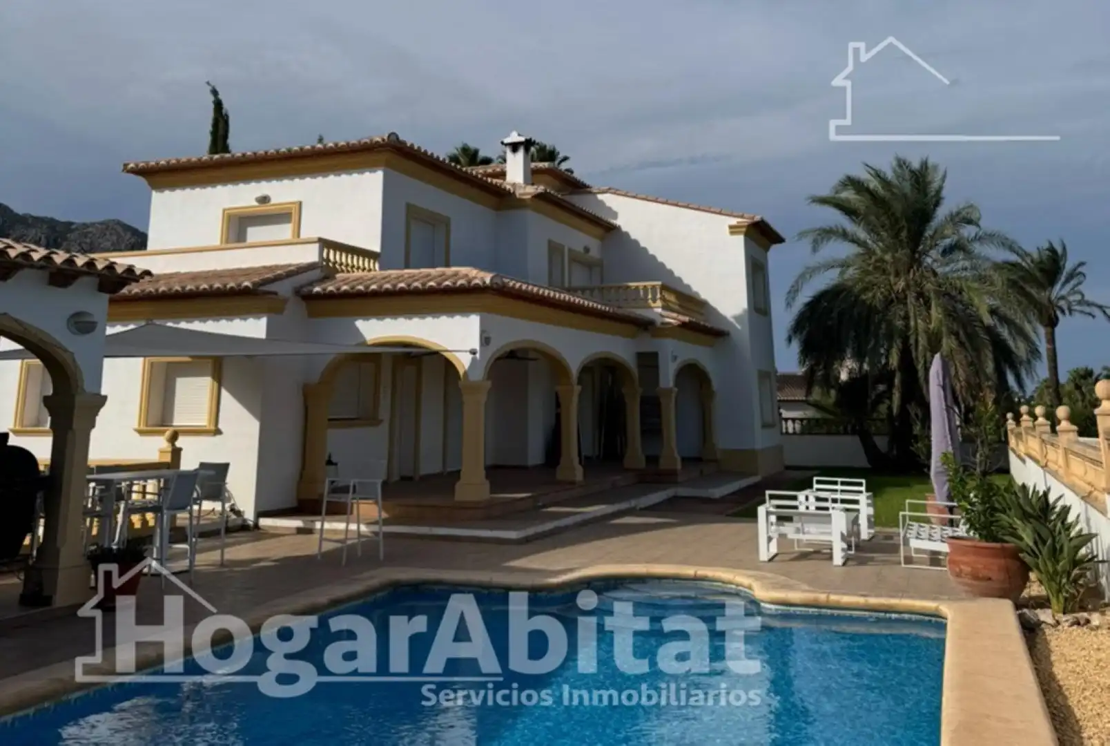 Vista exterior de Casa o chalet en venta en Beniarbeig con Aire acondicionado, Jardín privado y Terraza