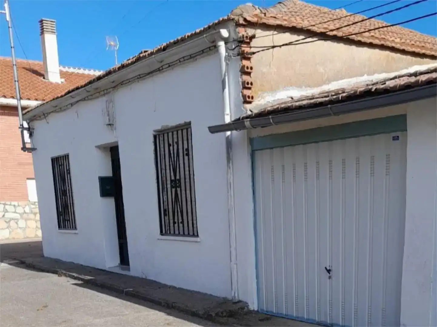 Vista exterior de Pis en venda en Tardáguila amb Traster i Moblat