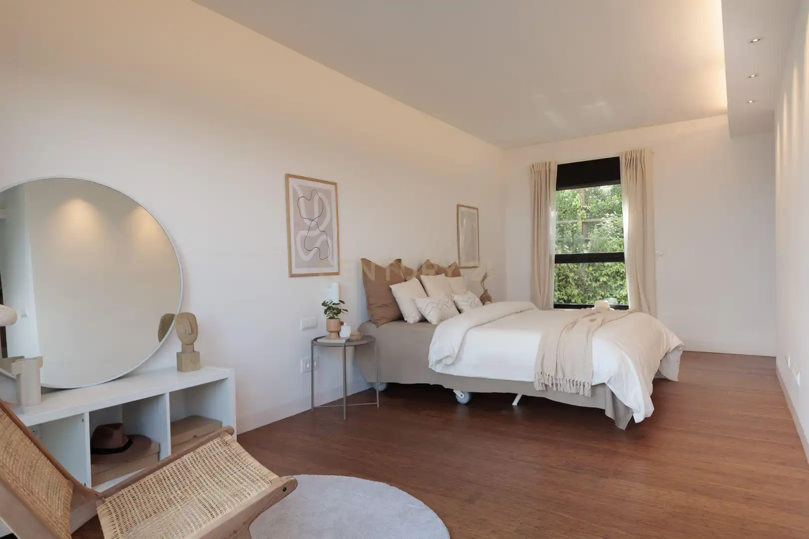 Dormitori de Casa o xalet en venda en Sant Cugat del Vallès amb Aire condicionat, Jardí privat i Traster