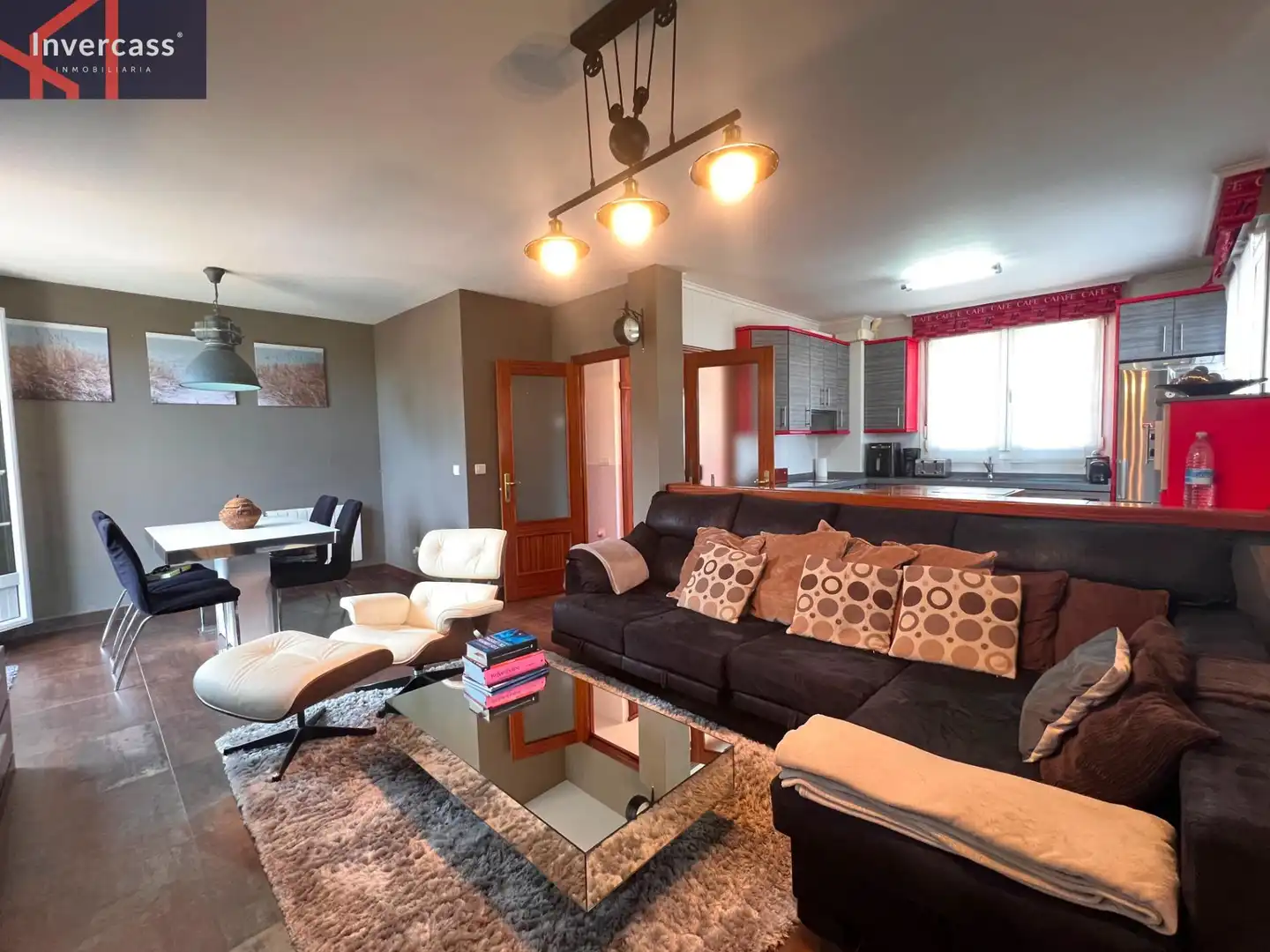 Sala de estar de Casa o chalet en venta en Castro-Urdiales con Calefacción, Jardín privado y Terraza