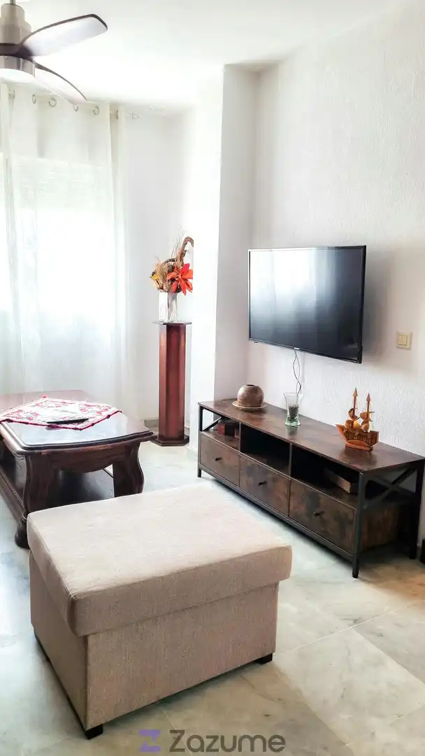 Flat with lift to rent in Tr.ª Alameda de Solano