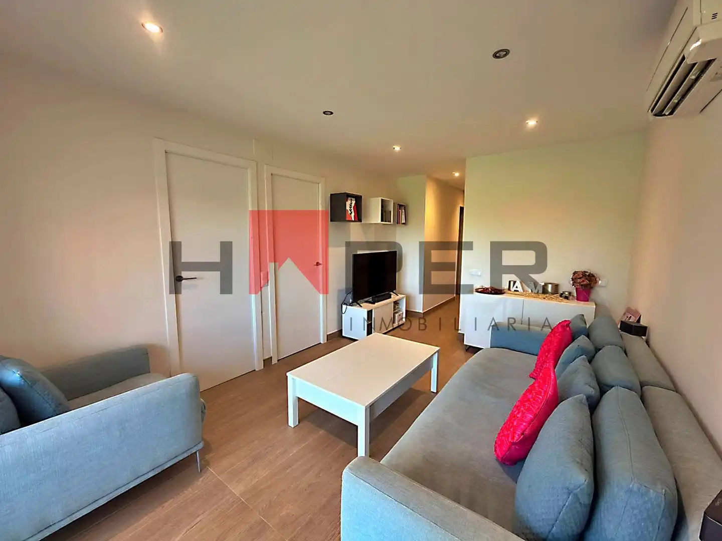Sala de estar de Piso en venta en El Prat de Llobregat con Aire acondicionado y Terraza