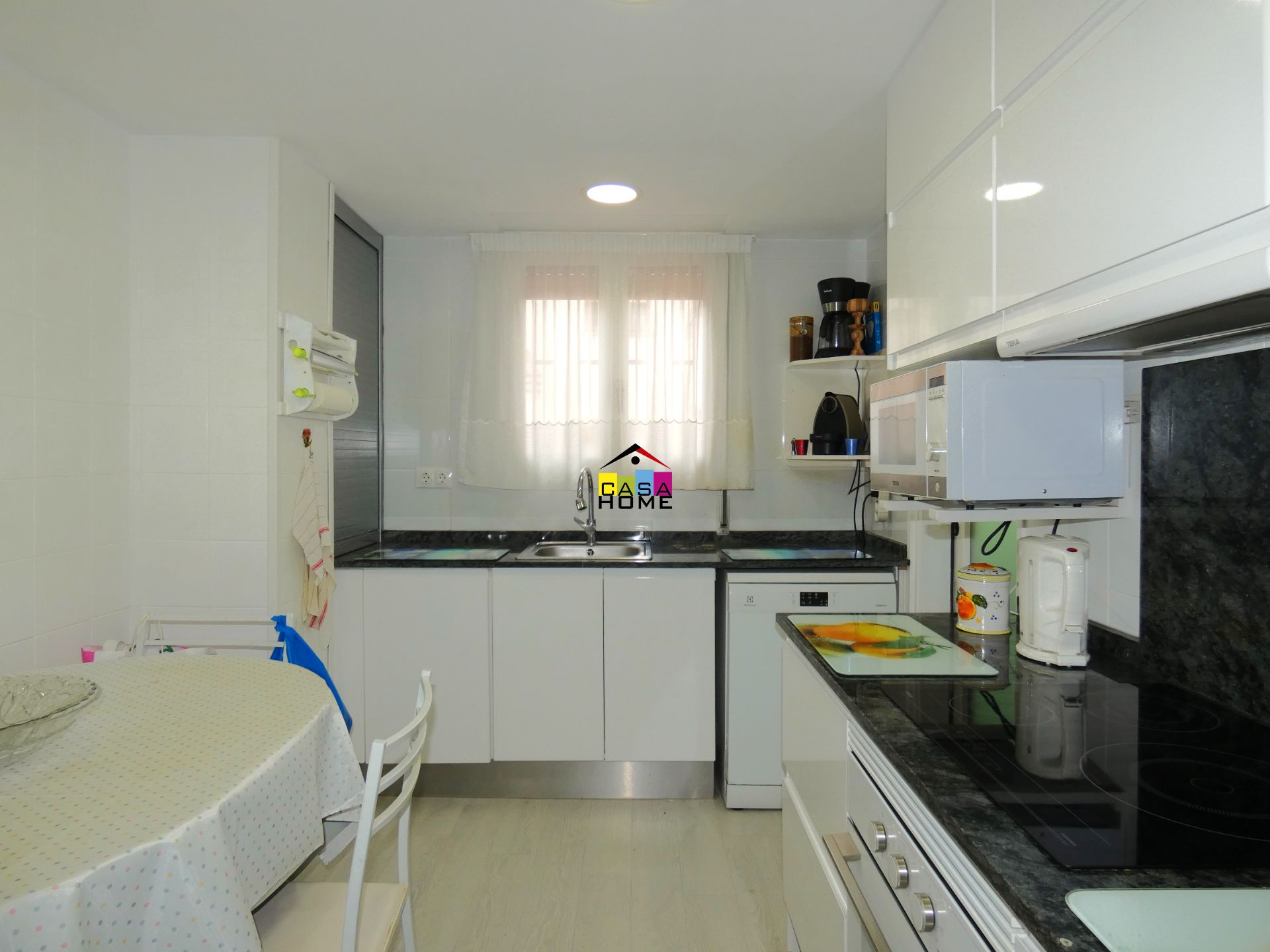 Kitchen of Flat for sale in Almazora / Almassora  with Air Conditioner and Furnished