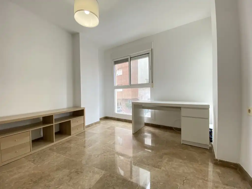 Piso en venta en Calle Sant Bertomeu, Avenida Alemania-Italia