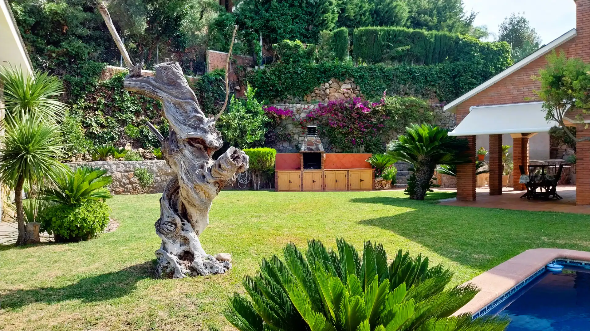 Jardín de Casa o chalet en venta en Vallirana con Calefacción, Jardín privado y Trastero