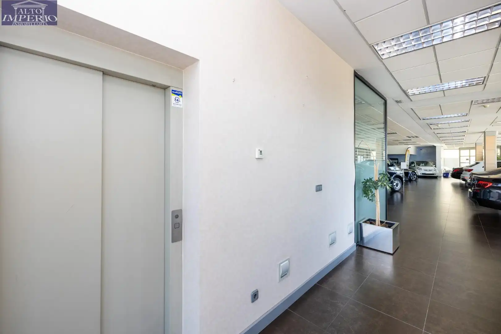 Inmuebles singulares con ascensor en venta en Peligros, imagen 33
