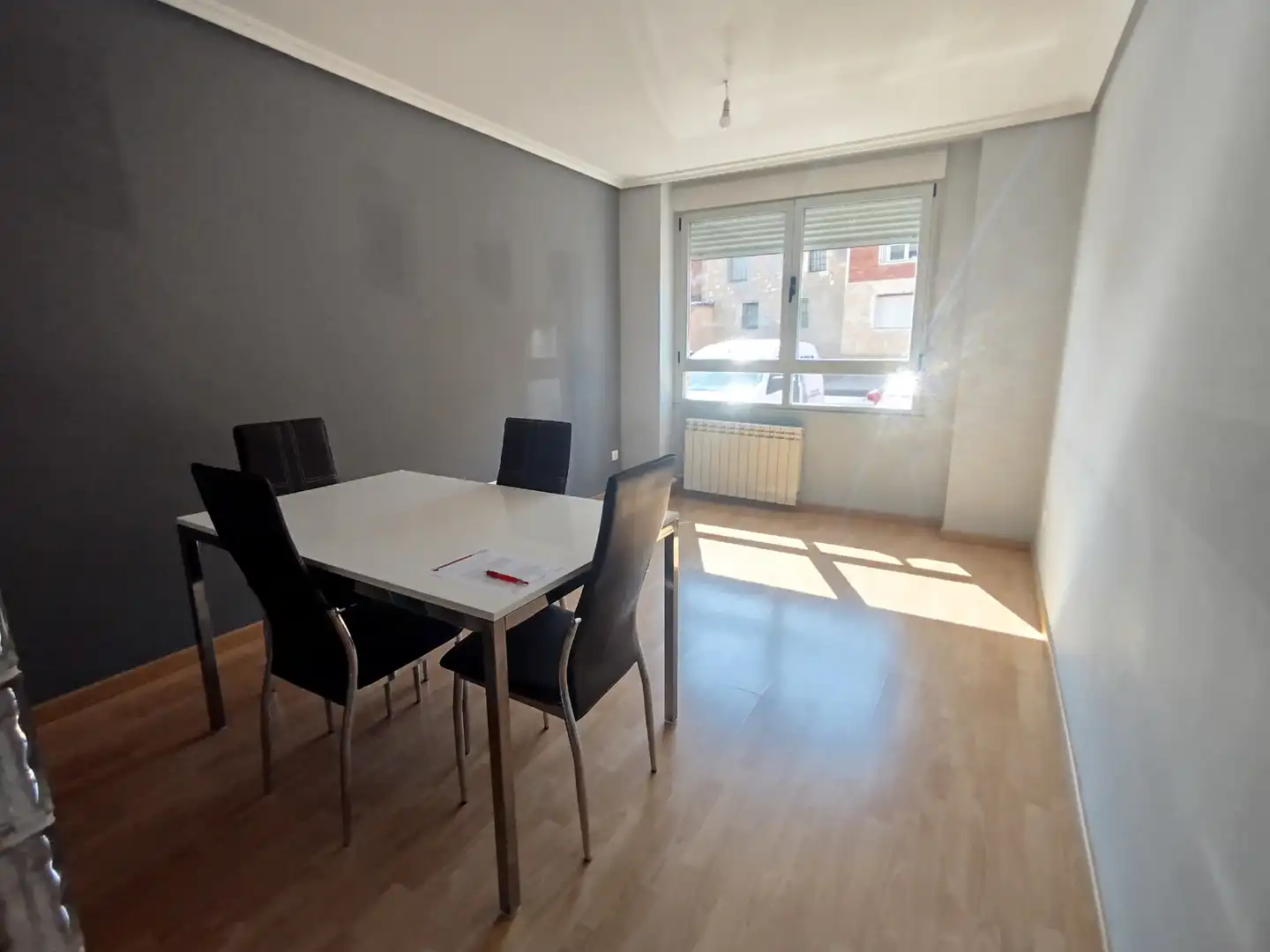 Esszimmer von Wohnung zum Verkauf in Zaratán mit Heizung, Abstellraum und Ofen