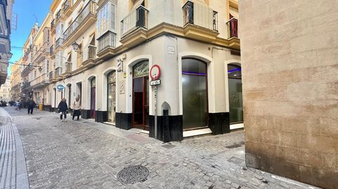 Foto 3 von Wohnung zum Verkauf in Calle Villalobos, Centro Histórico, Cádiz Capital