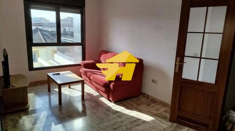 Foto 3 de Pis de lloguer a Calle Betis, Huerta de la Reina - Trassierra,  Córdoba Capital