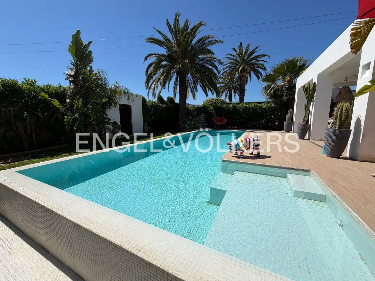 Swimming pool of Houses for sale in Dénia  with Air Conditioner, Heating and Private garden