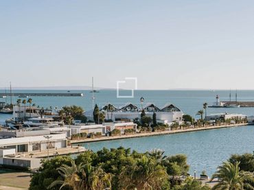 Appartamento con balcone in vendita a Marina Botafoc - Platja de Talamanca