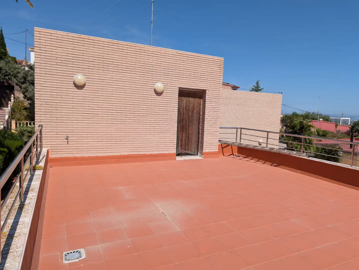 Terraza de Casa o chalet en venta en Castellón de la Plana / Castelló de la Plana con Calefacción, Jardín privado y Terraza