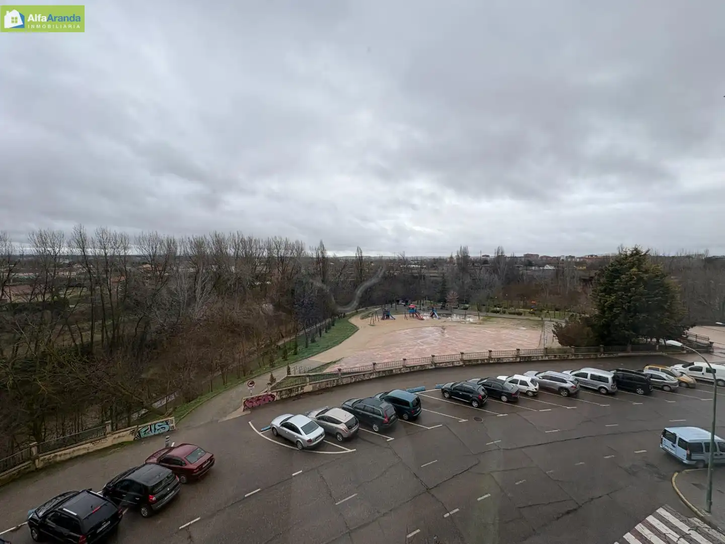 Aparcament de Pis en venda en Aranda de Duero amb Calefacció, Parquet i Traster