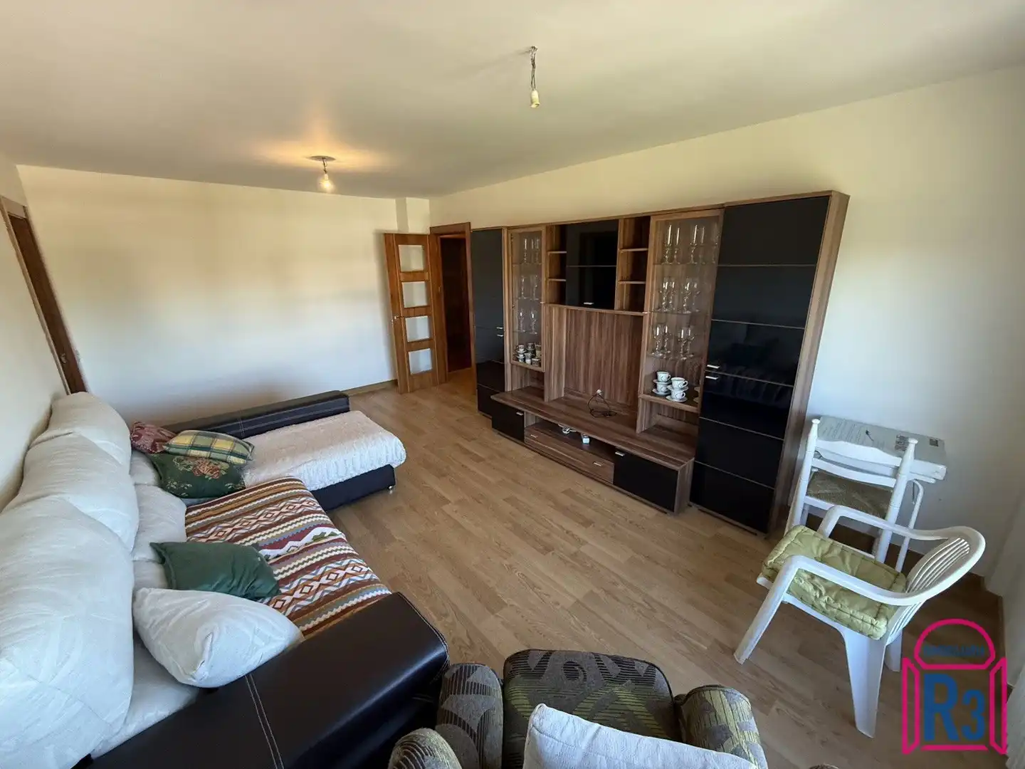 Wohnzimmer von Wohnung zur Miete in León Capital  mit Heizung und Möbliert
