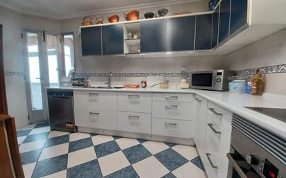 Kitchen of Flat for sale in Valladolid Capital  with Heating, Parquet flooring and Terrace