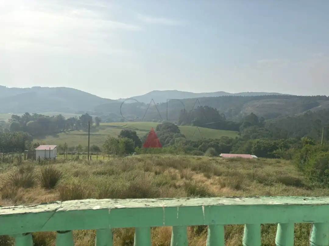Houses for sale in Soba  with Private garden