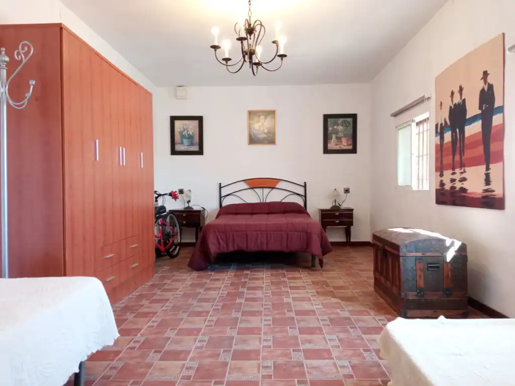 Dormitori de Casa o xalet en venda en Vélez-Málaga amb Aire condicionat, Terrassa i Piscina