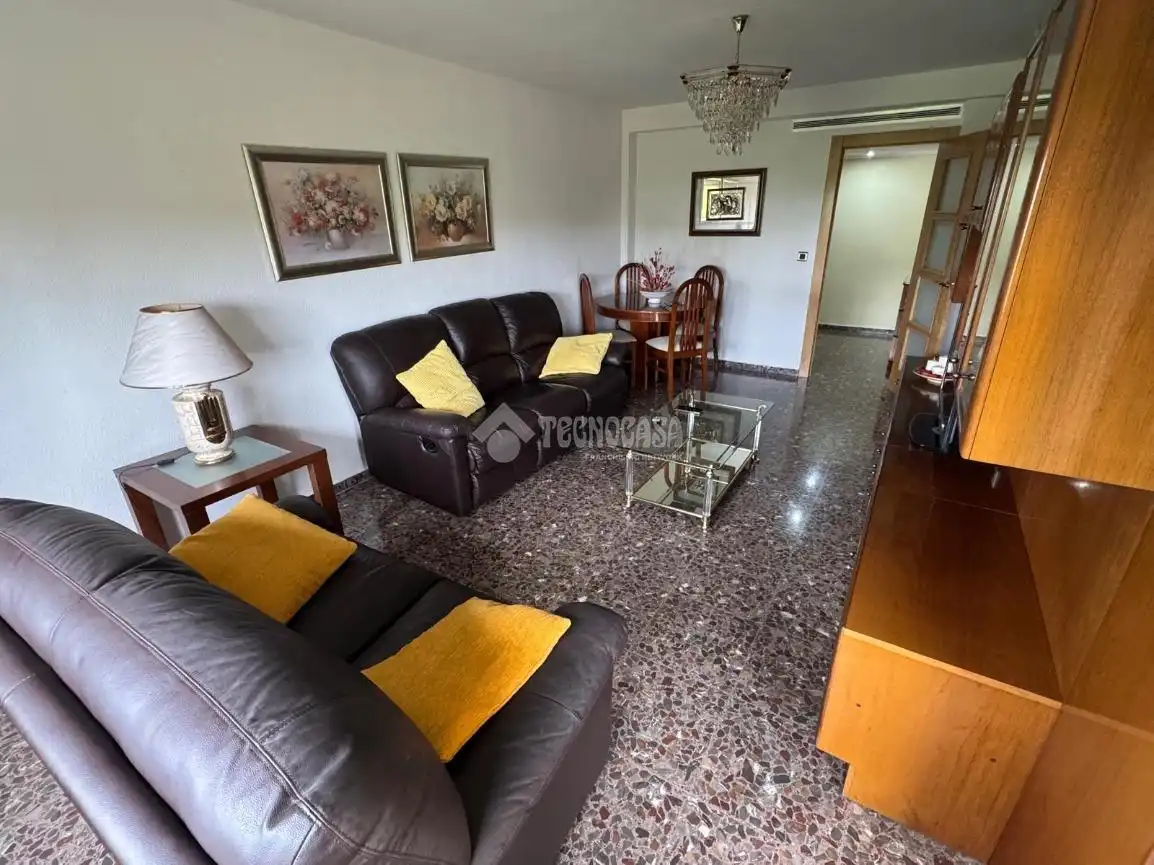 Sala de estar de Piso de alquiler en Zaragoza con Calefacción y Amueblado