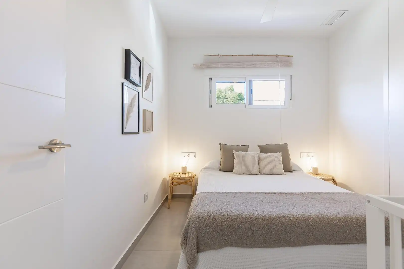 Schlafzimmer von Haus oder Chalet zum Verkauf in Dénia mit Klimaanlage, Heizung und Privatgarten