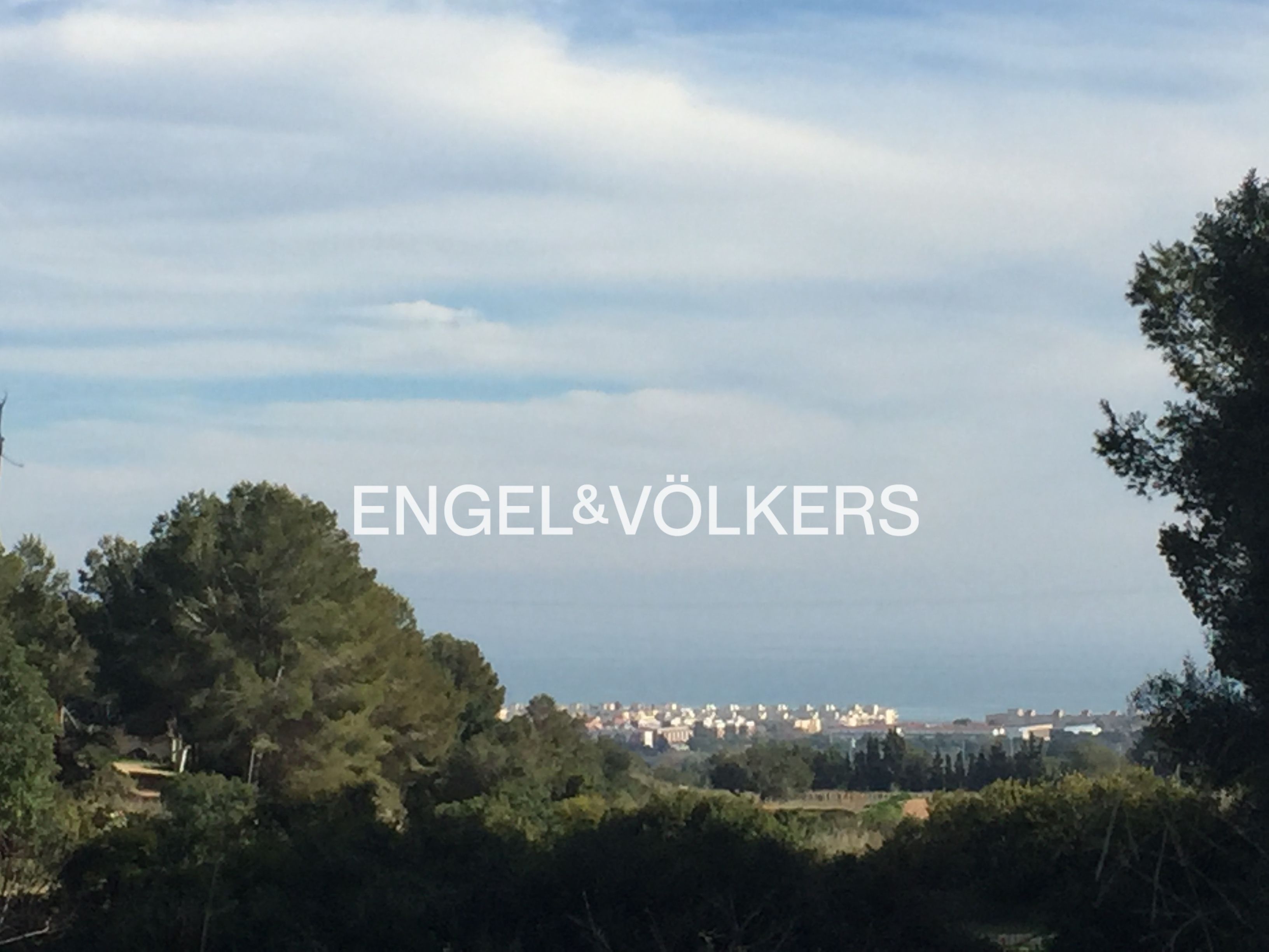 Industrial land for sale in Cubelles