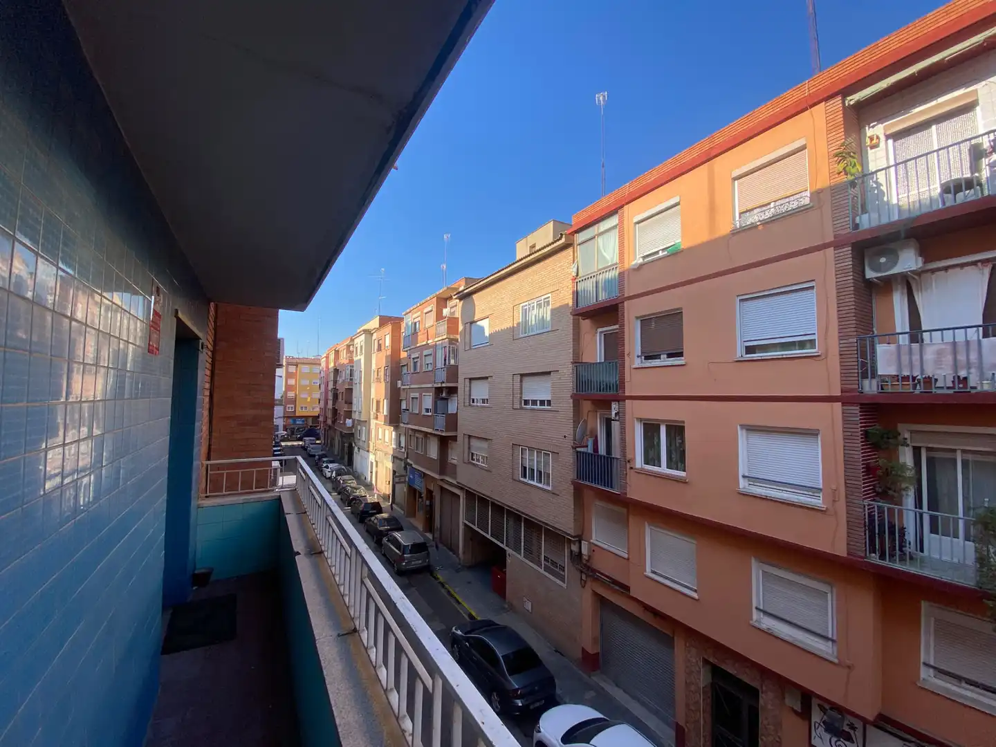Vista exterior de Piso en venta en Delicias
