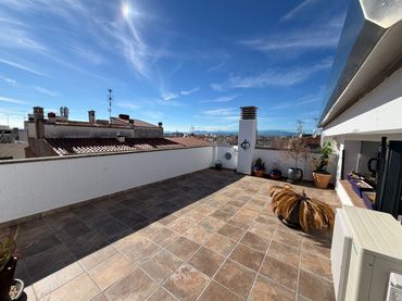 Duplex con balcone in vendita a Carrer dels Traginers