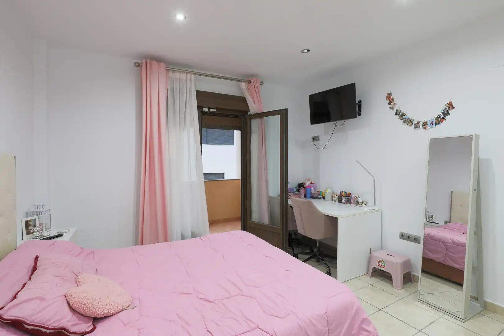 Schlafzimmer von Haus oder Chalet zum Verkauf in Padul mit Klimaanlage, Heizung und Privatgarten