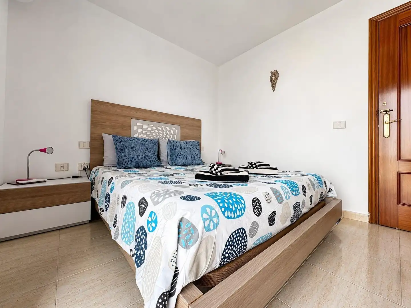 Schlafzimmer von Maisonette zum Verkauf in Teguise