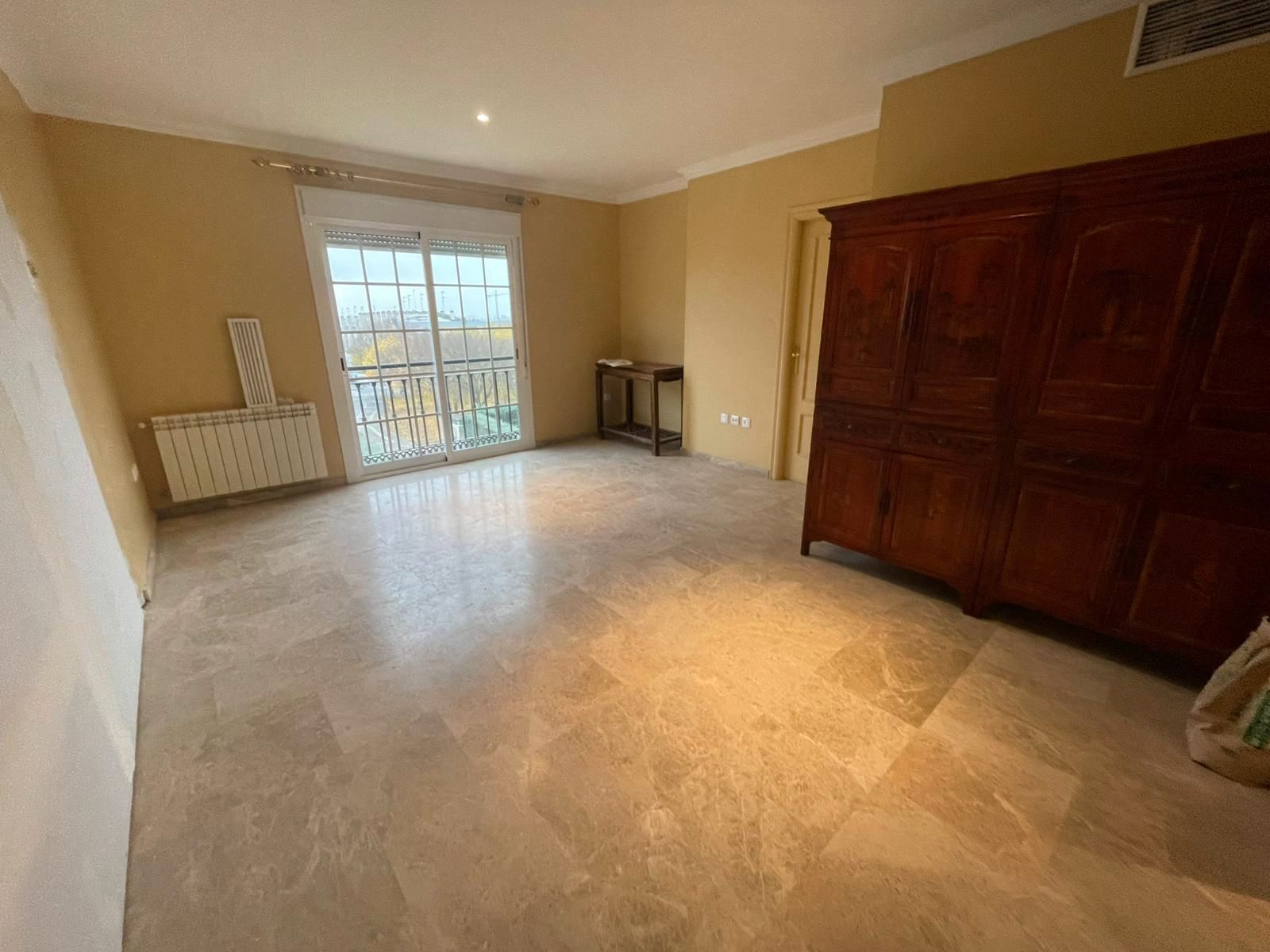 Living room of Flat for sale in Badajoz Capital  with Air Conditioner, Heating and Community pool