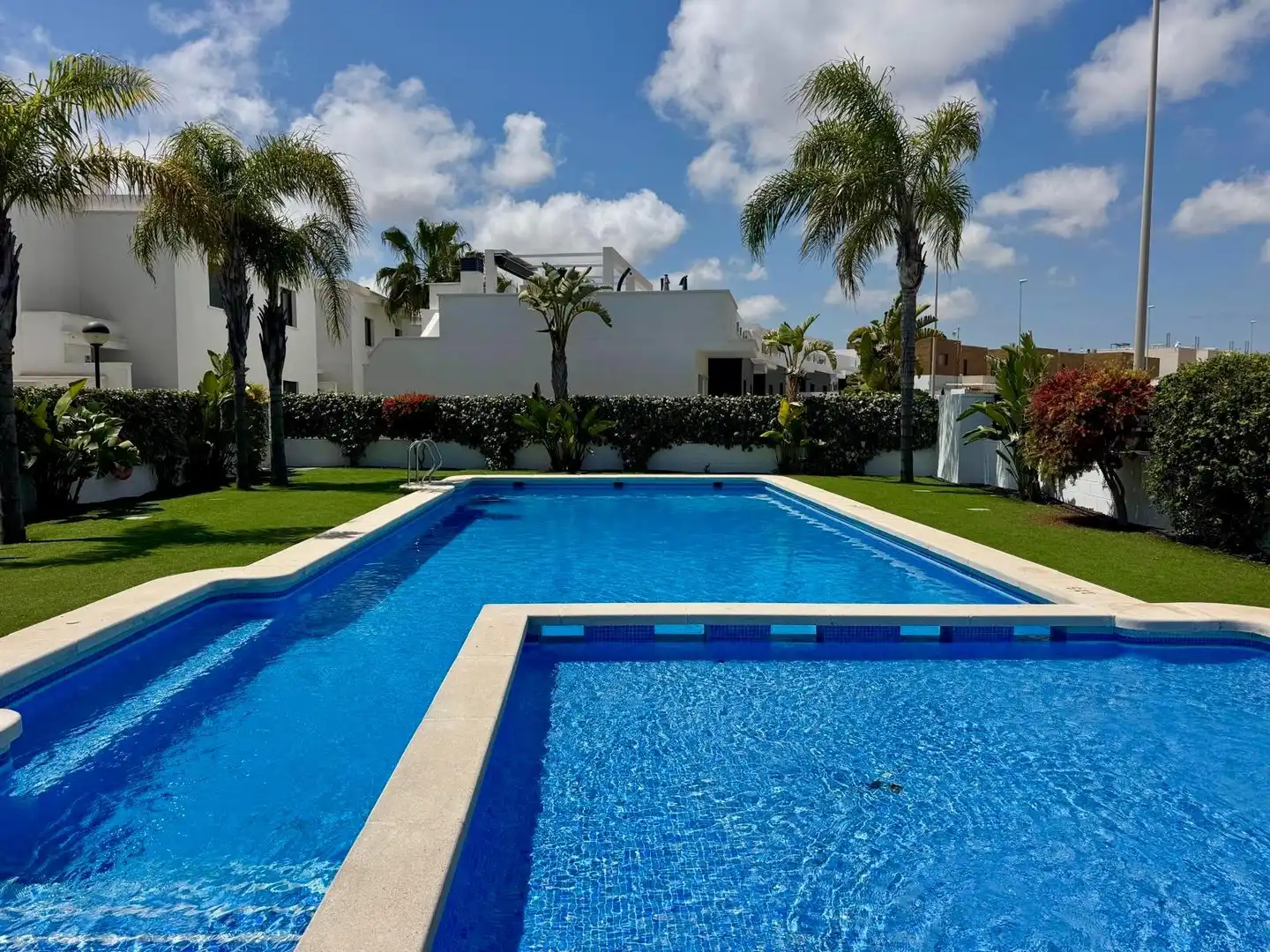 Casa con terraza en venta en Orihuela Costa