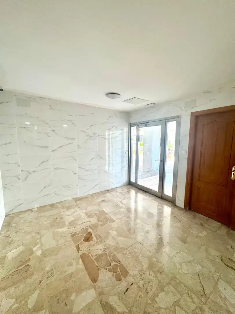 Piso en venta en Málaga con Calefacción y Amueblado