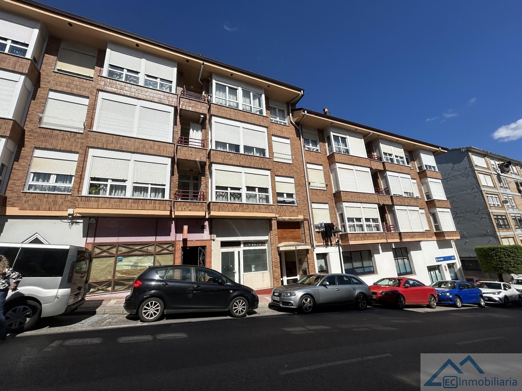 Exterior view of Premises for sale in Camargo