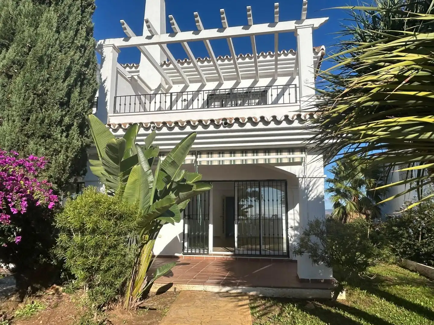Casa adosada de lloguer a Urbanizacion 29649, El Faro de Calaburra - Chaparral