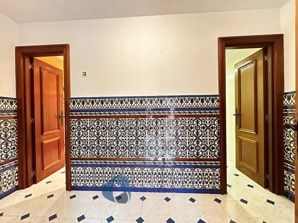 Houses for sale in Lardero  with Air Conditioner, Heating and Private garden