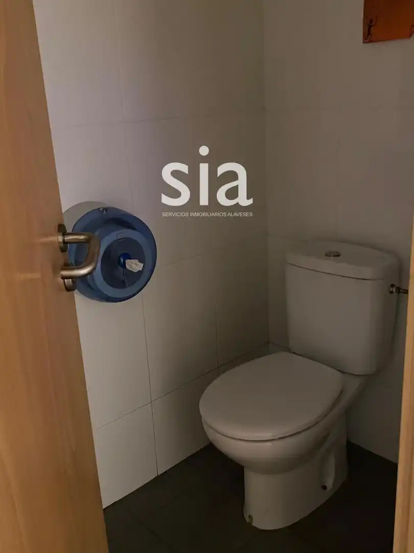 Badezimmer von Geschaftsraum zur Miete in Vitoria - Gasteiz