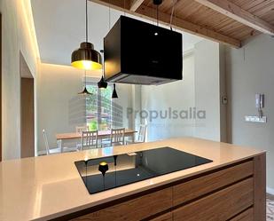 Kitchen of Flat for sale in  Zaragoza Capital  with Air Conditioner, Private garden and Storage room