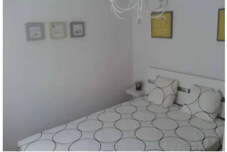 Habitación de Piso de alquiler en Almería con Aire acondicionado y Amueblado