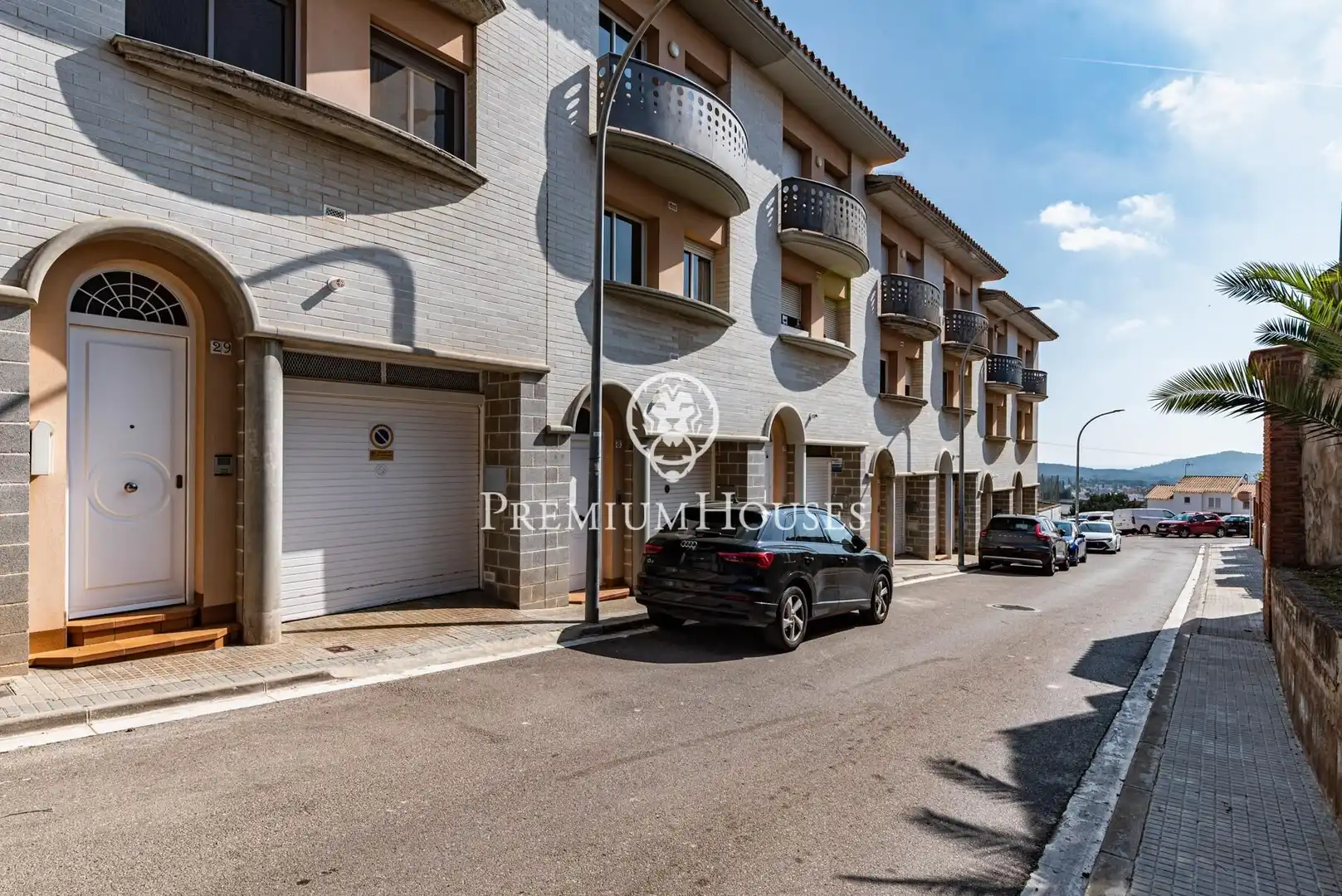 Exterior view of Detached homes for sale in Sant Pere de Ribes  with Air Conditioner, Heating and Private garden