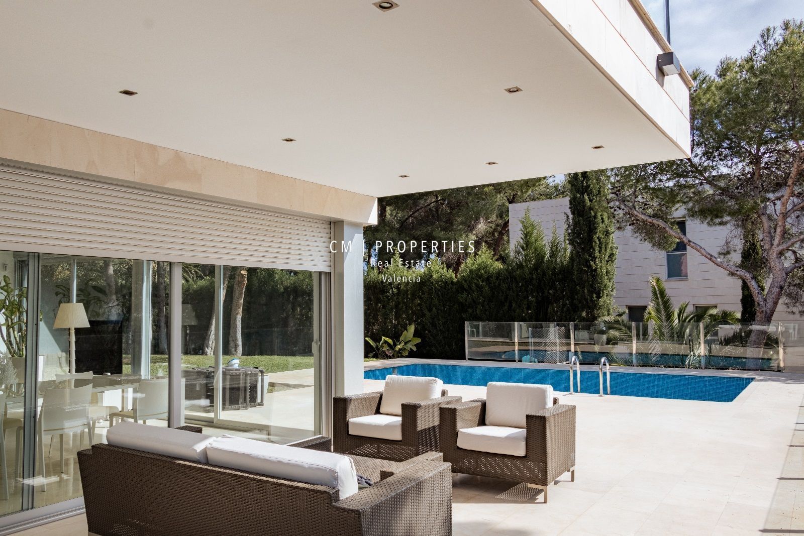 Terrace of House or chalet to rent in Chiva  with Air Conditioner, Heating and Terrace