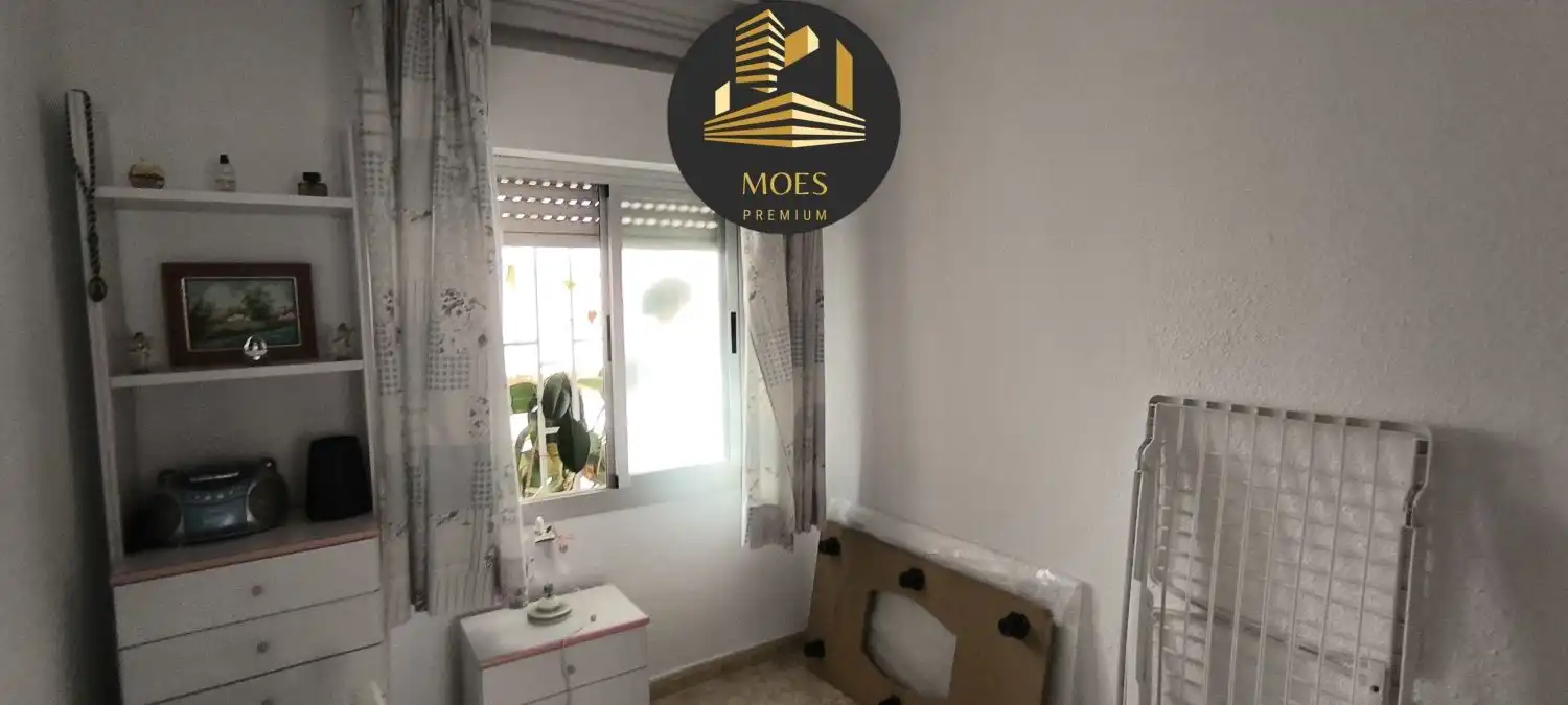 Schlafzimmer von Wohnung zum Verkauf in Linares mit Klimaanlage, Heizung und Terrasse