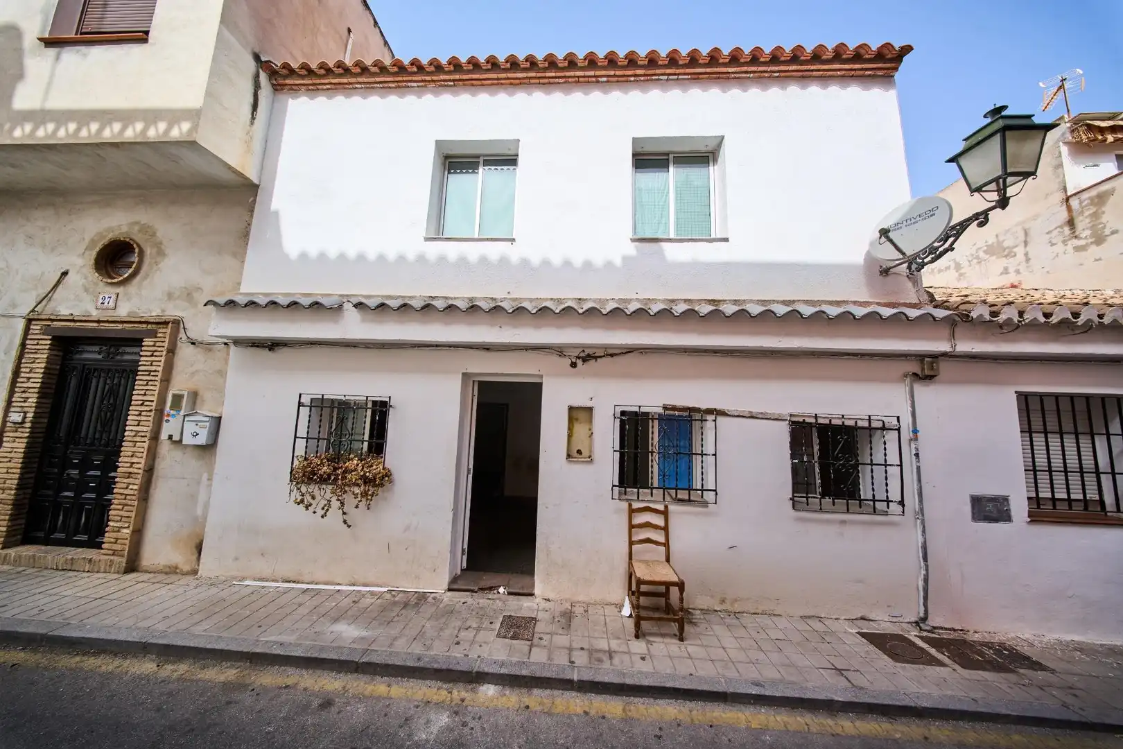Vista exterior de Casa adosada en venta en Granada con Terraza